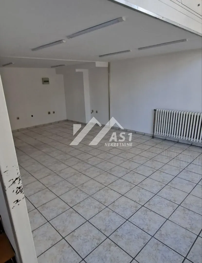 Rent, office space, 52m², Grbavica, Novi Sad Sve Podlokacije