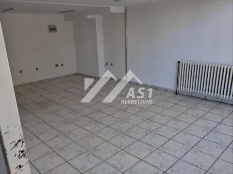 Izdavanje, poslovni prostor, 52m², Grbavica, Novi Sad Sve Podlokacije - image 2