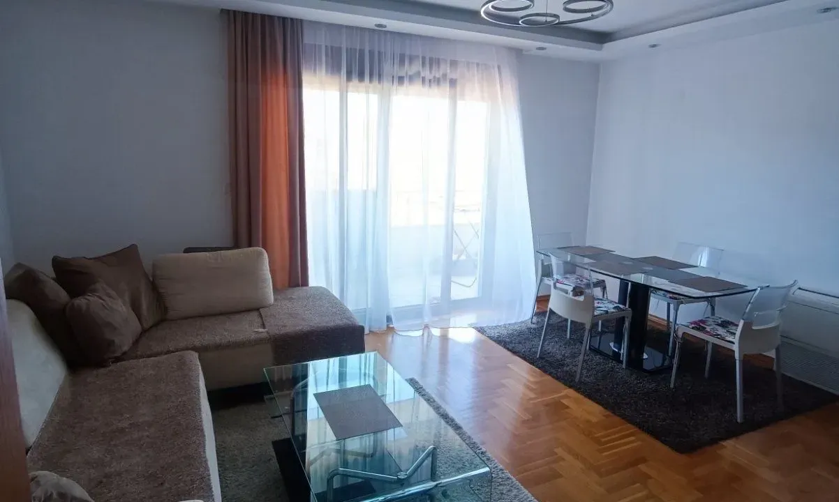 Rent, two bedroom apartment, 73m², Pobrežje, Podgorica