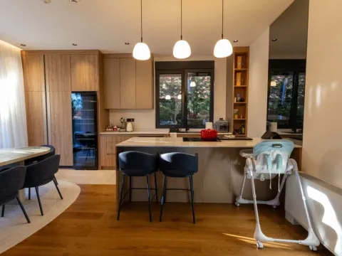 Prodaja, kuća, 250m², Gornja Gorica, Podgorica - image 5