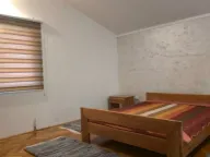 Izdavanje, kuća, 170m², Gornja Gorica, Podgorica - image 7