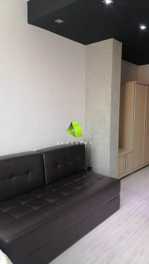 Prodaja, trosoban stan, 99m², Pantelej, Niš