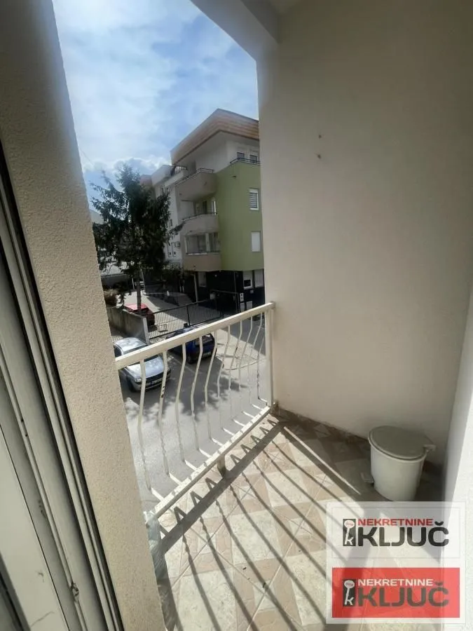 Izdavanje, garsonjera, 25m², Nova Detelinara, Novi Sad Sve Podlokacije