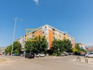 Sale, office space, 101m², Blok 9, Podgorica - image 1