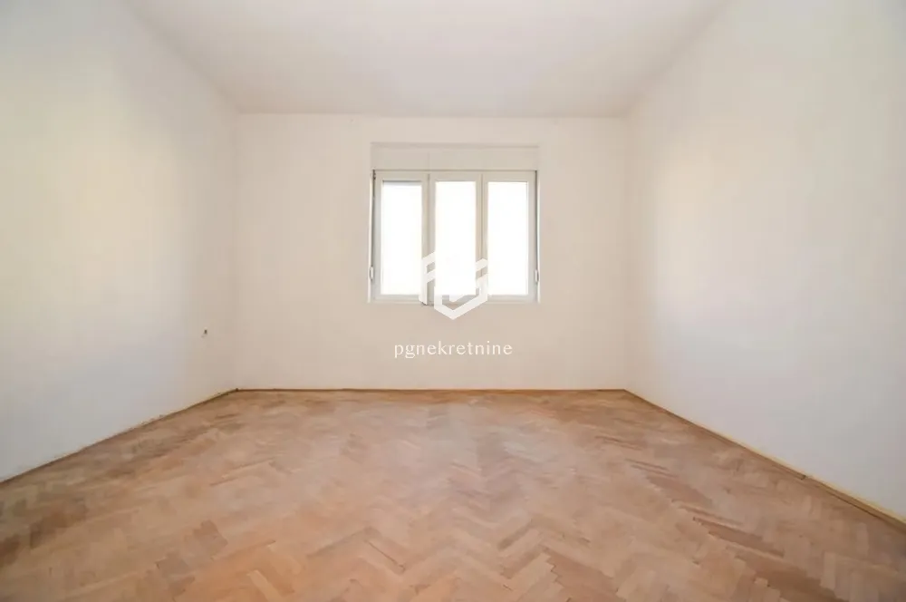 Rent, two bedroom apartment, 69m², Centar, Podgorica