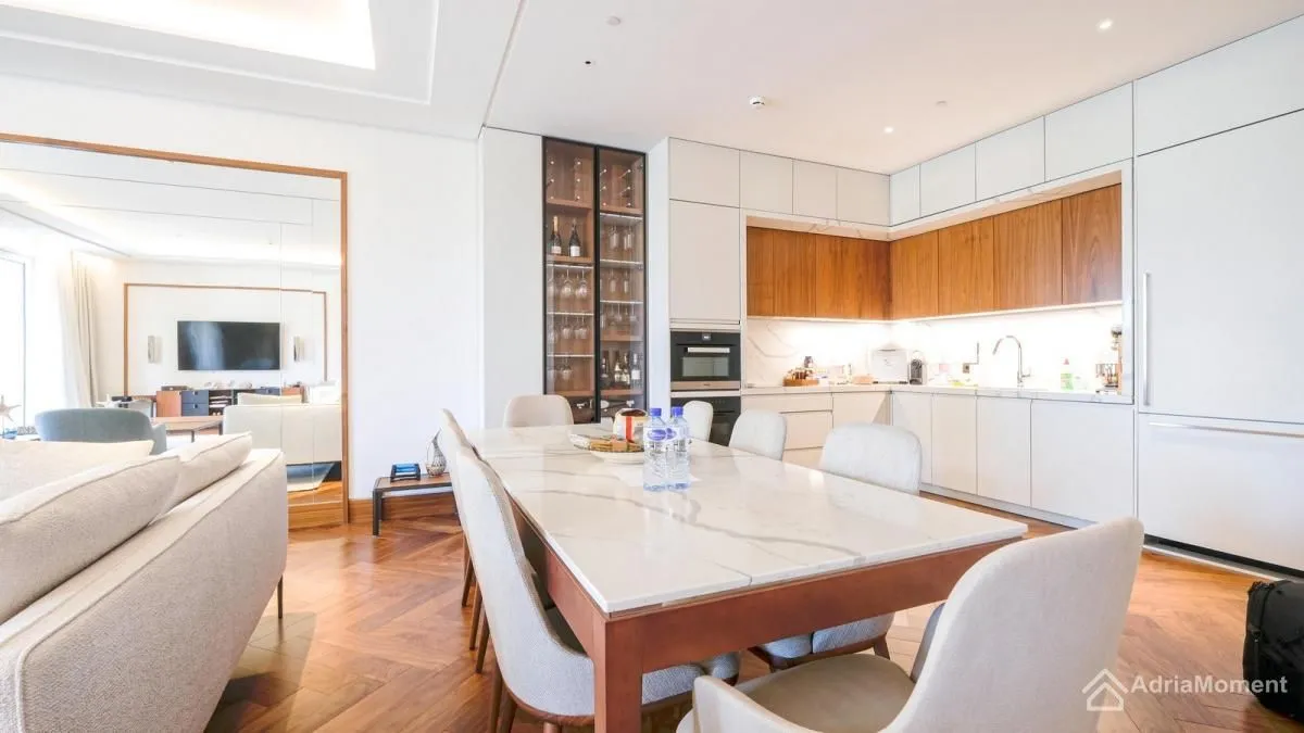 Sale, two bedroom apartment, 183m², Porto Montenegro, Tivat