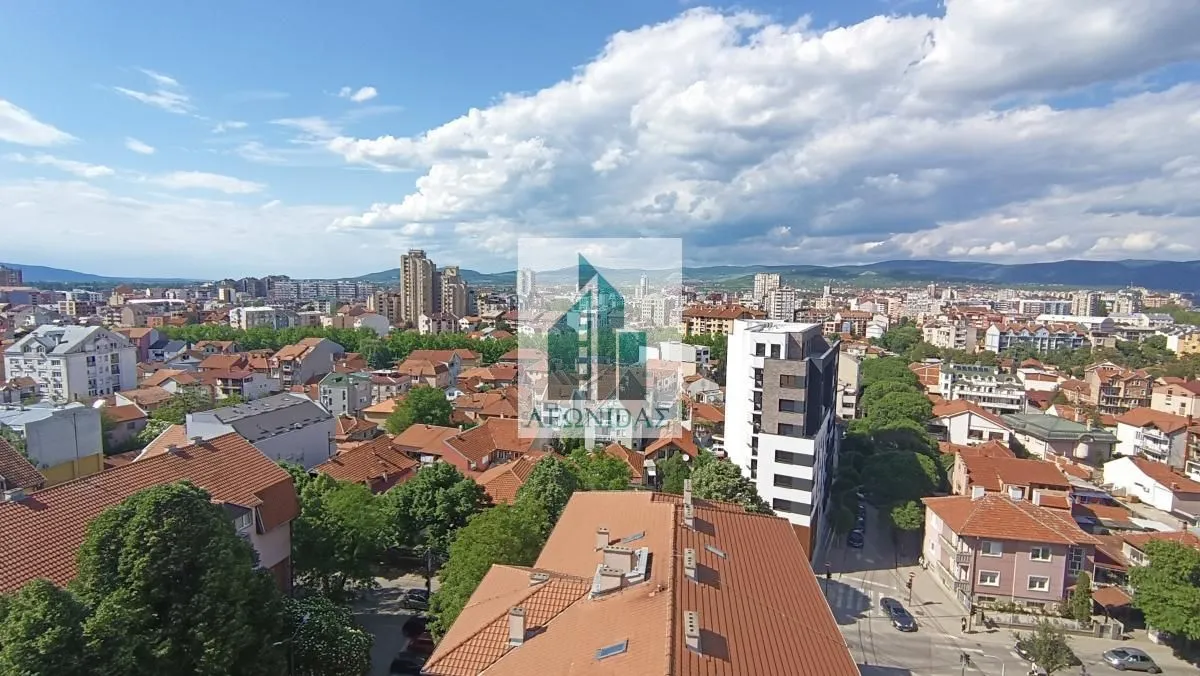 Prodaja, trosoban stan, 70m², Palilula, Niš