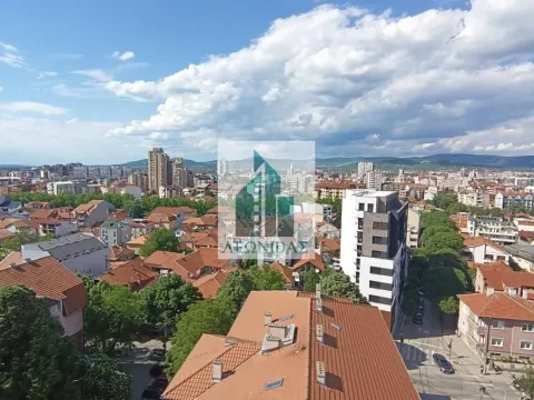 Sale, three bedroom apartment, 70m², Palilula, Niš