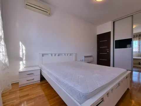 Rent, apartment, 90m², Preko Morače, Podgorica - image 10