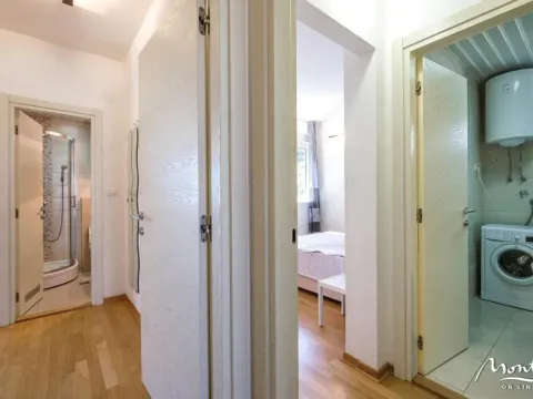 Prodaja, dvosoban stan, 75m², Budva, Crna Gora - image 2