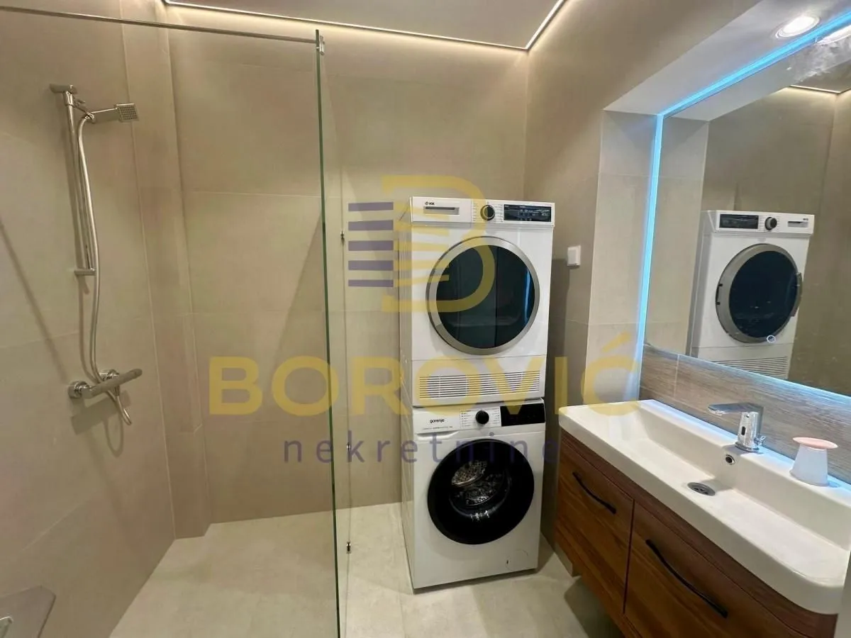Sale, two bedroom apartment, 49m², Vračar Hram, Vračar Sve Podlokacije
