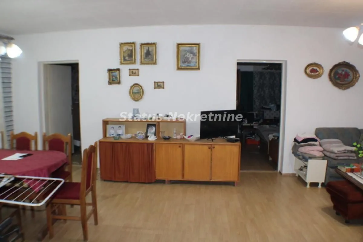 Prodaja, kuća, 104m², Petrovaradin, Novi Sad