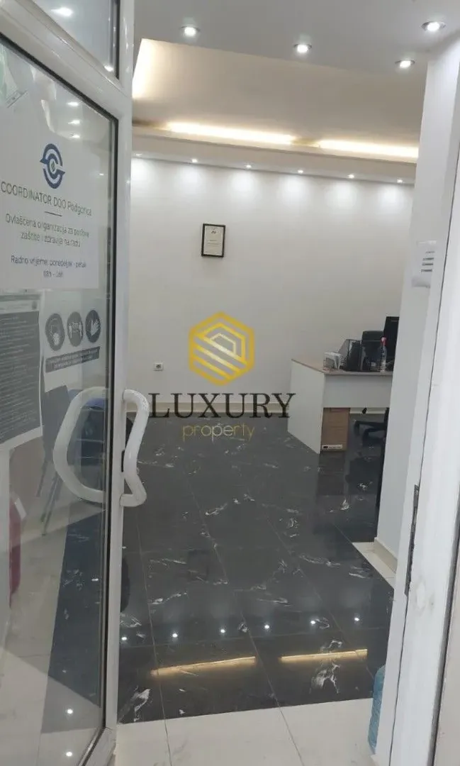 Rent, office space, 28m², Centar, Podgorica
