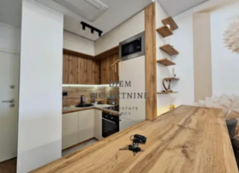 Izdavanje, jednosoban stan, 50m², Centar, Bar - image 6