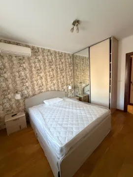 Rent, two bedroom apartment, 68m², City Kvart, Podgorica - image 11