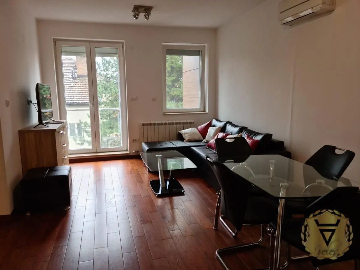 Rent, three bedroom apartment, 55m², Bulbulder, Zvezdara Sve Podlokacije