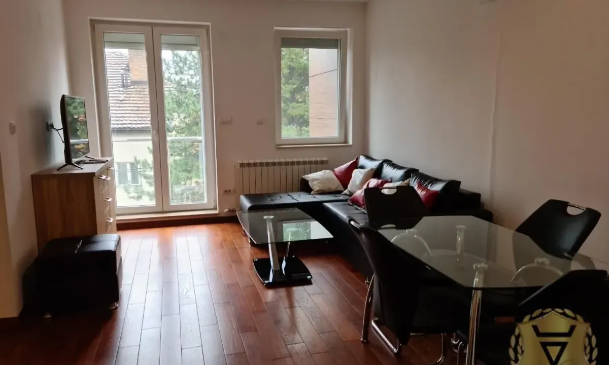 Rent, three bedroom apartment, 55m², Bulbulder, Zvezdara Sve Podlokacije