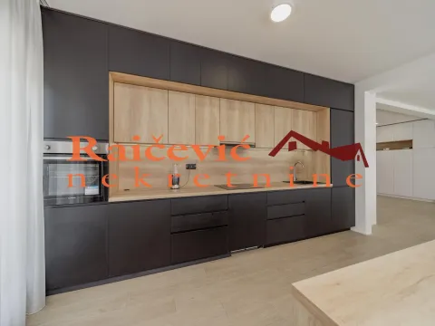 Sale, four bedroom apartment, 145m², Savski Venac, Beograd - image 6