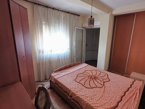 Izdavanje, dvosoban stan, 65m², Blok 9, Podgorica - image 7