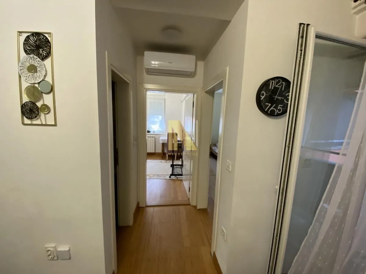 Prodaja, dvosoban stan, 54m², Grbavica, Novi Sad Sve Podlokacije