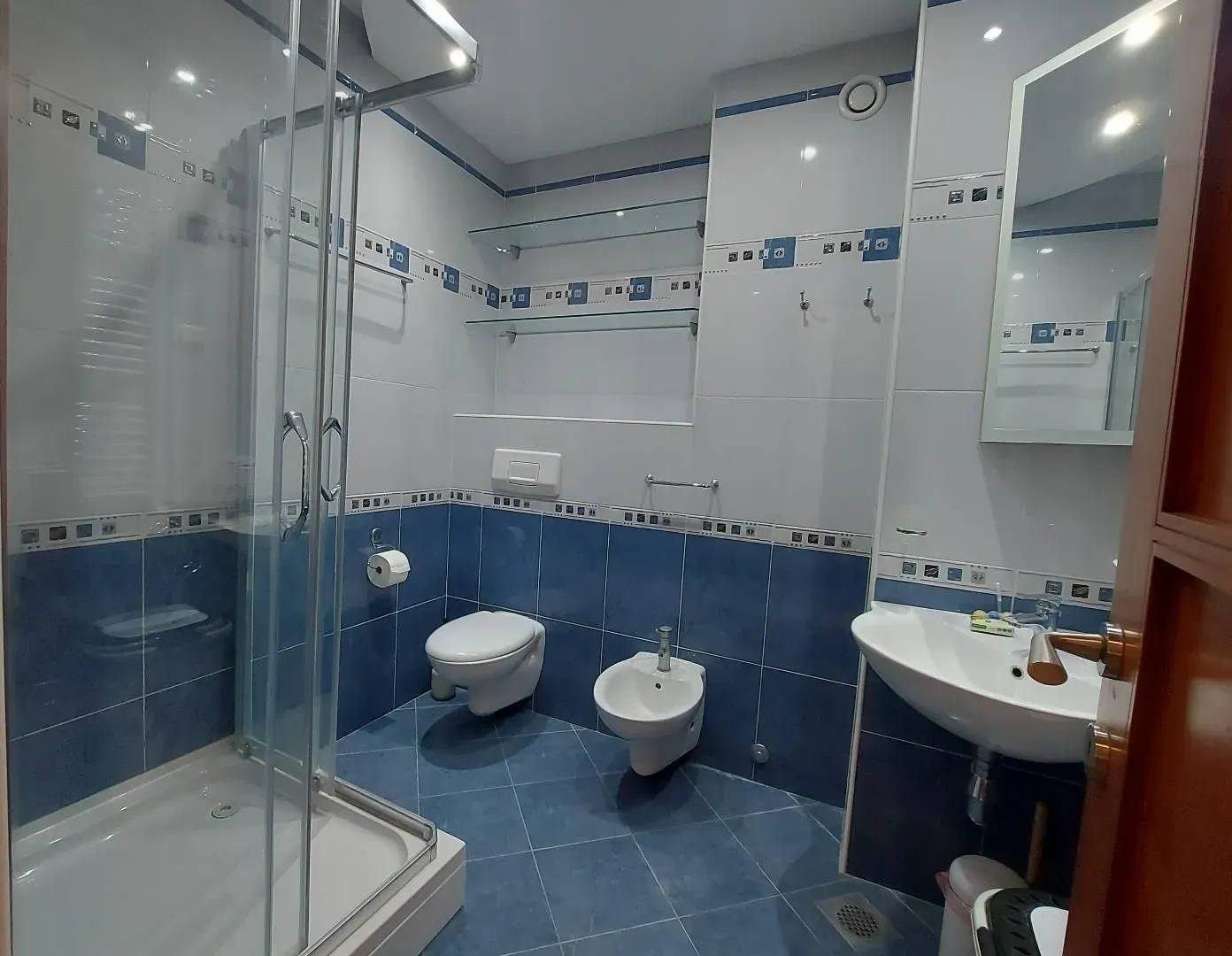 Rent, apartment, 156m², Kalenić Pijaca, Vračar Sve Podlokacije