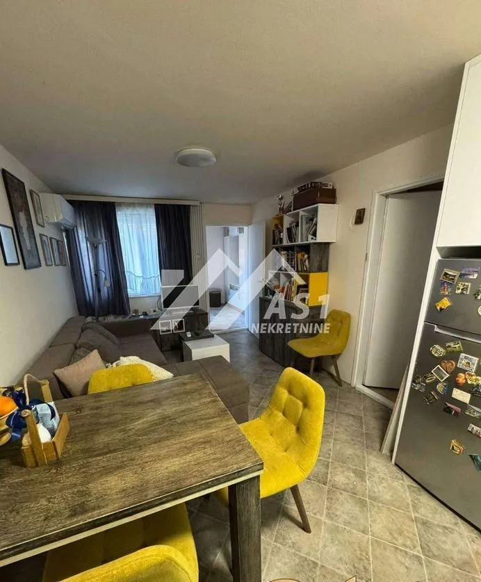 Izdavanje, dvosoban stan, 48m², Socijalno, Novi Sad Sve Podlokacije