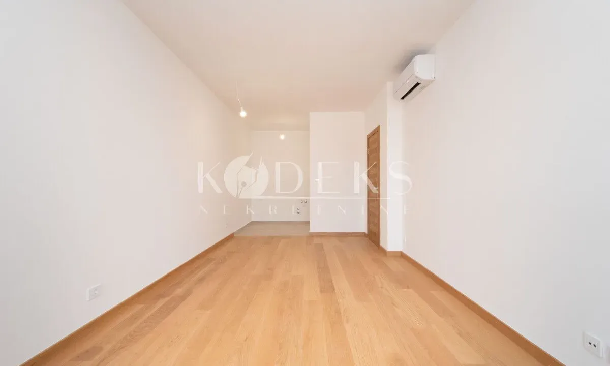 Rent, office space, 47m², City Kvart, Podgorica