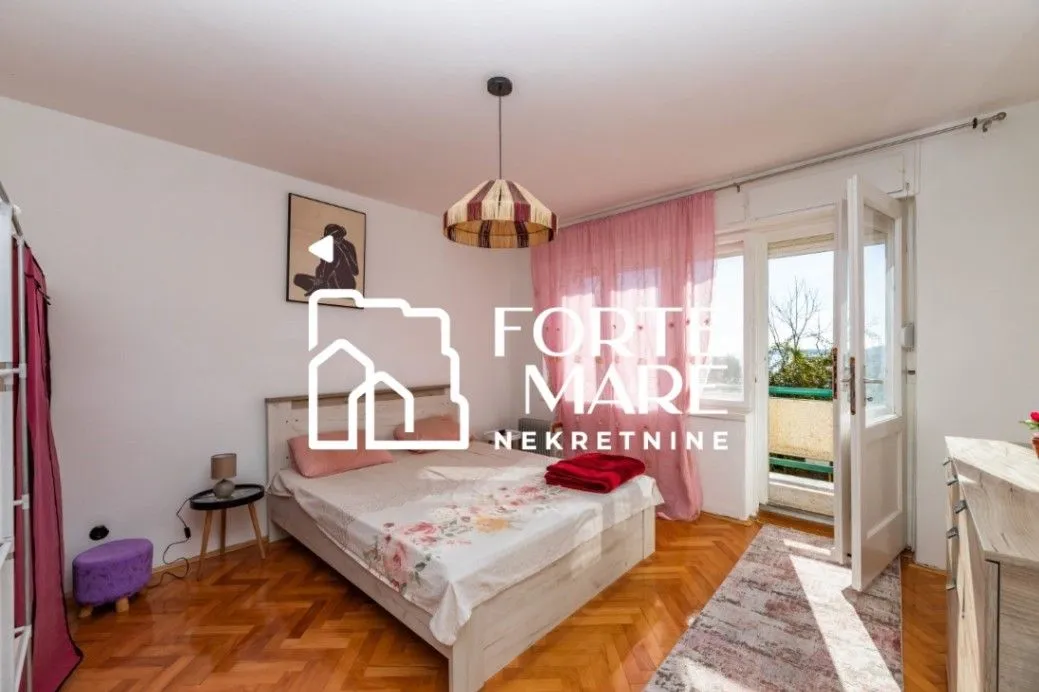 Prodaja, dvosoban stan, 73m², Herceg Novi, Crna Gora