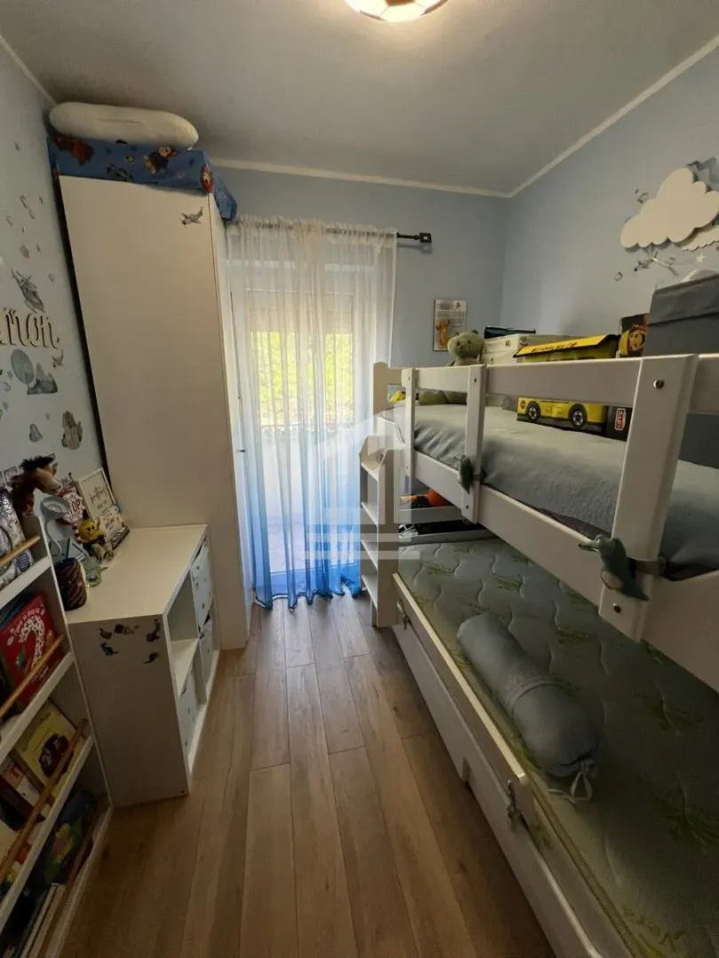 Prodaja, trosoban stan, 88m², Dobrota, Kotor