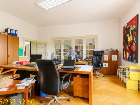 Prodaja, četvorosoban stan, 120m², Stari Grad, Beograd - image 22