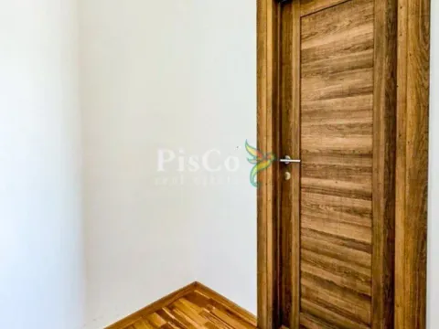 Izdavanje, poslovni prostor, 22m², Preko Morače, Podgorica - image 4