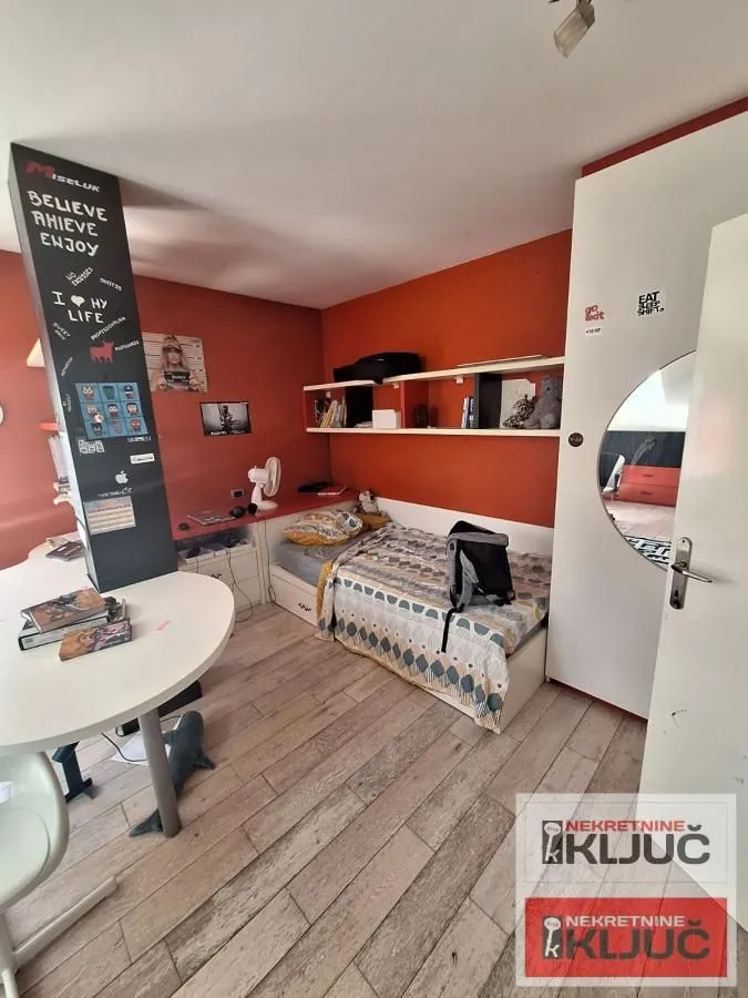Prodaja, stan, 174m², Bulevar Oslobodjenja, Novi Sad Sve Podlokacije
