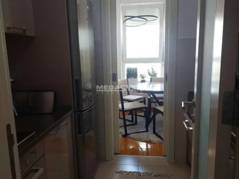 Rent, two bedroom apartment, 65m², Belvil, Beograd - image 15