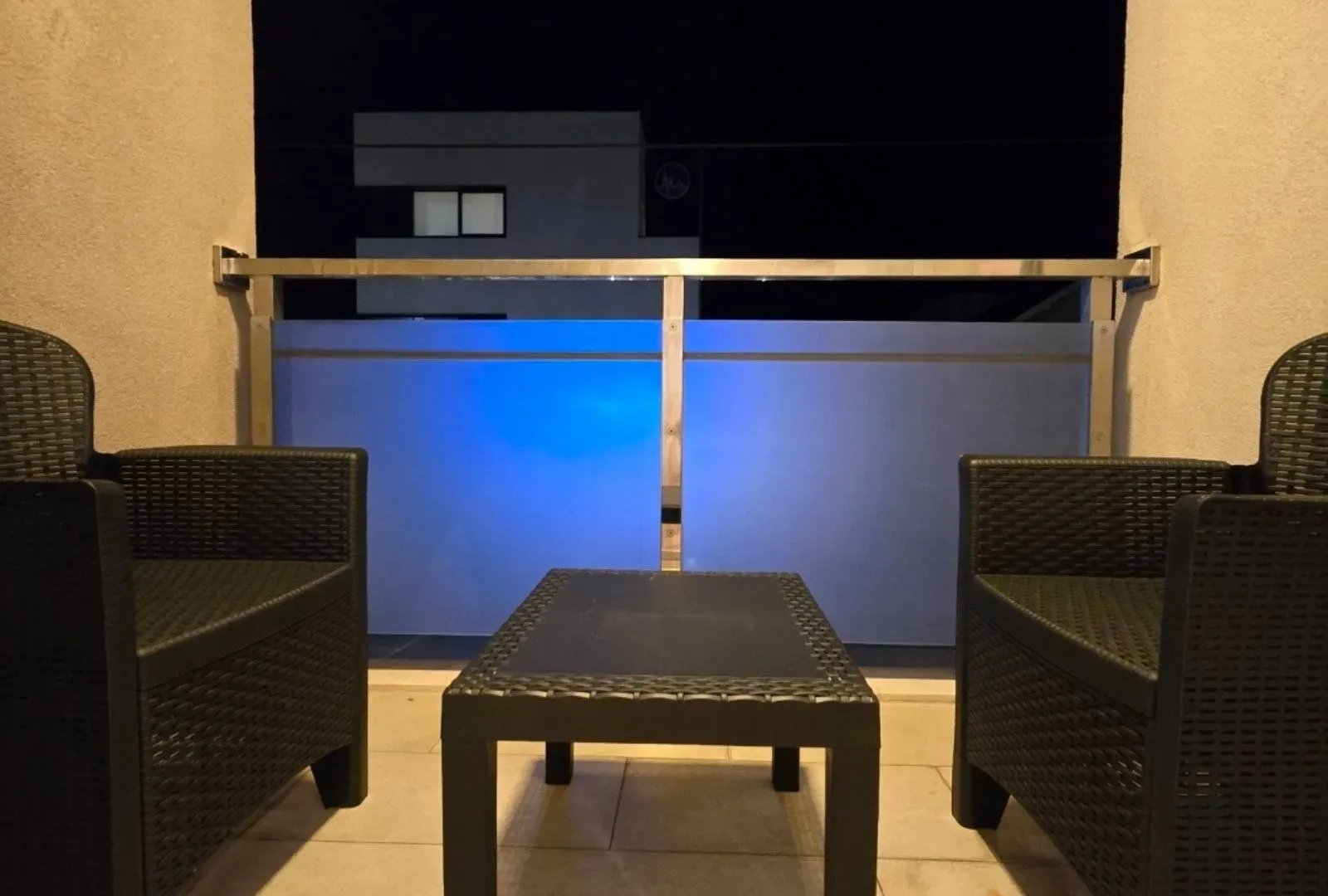 Izdavanje, jednosoban stan, 50m², Blok 9, Podgorica