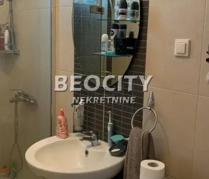 Izdavanje, stan, 39m², Centar, Novi Sad - image 6