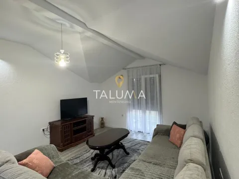 Rent, two bedroom apartment, 100m², Donja Gorica, Podgorica - image 2