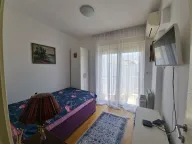 Rent, three bedroom apartment, 89m², Budva, Crna Gora - image 19