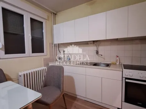 Rent, one bedroom apartment, 45m², Kanarevo Brdo, Beograd - image 4