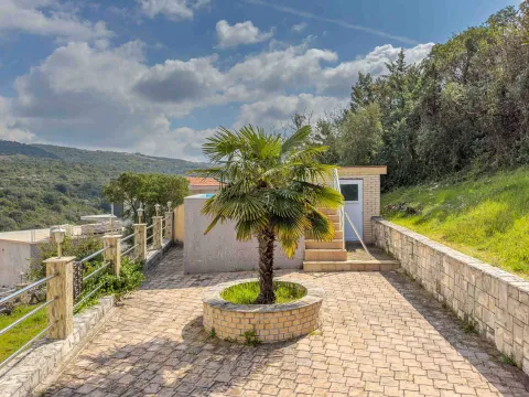 Sale, house, 160m², Utjeha, Bar - image 17