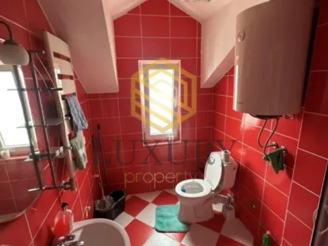 Izdavanje, trosoban stan, 147m², Donja Gorica, Podgorica - image 9