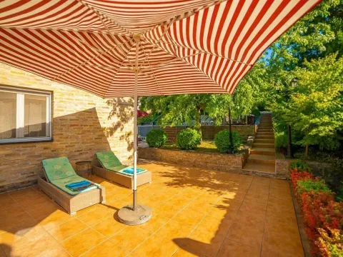 Prodaja, kuća, 140m², Beočin, Srbija - image 11