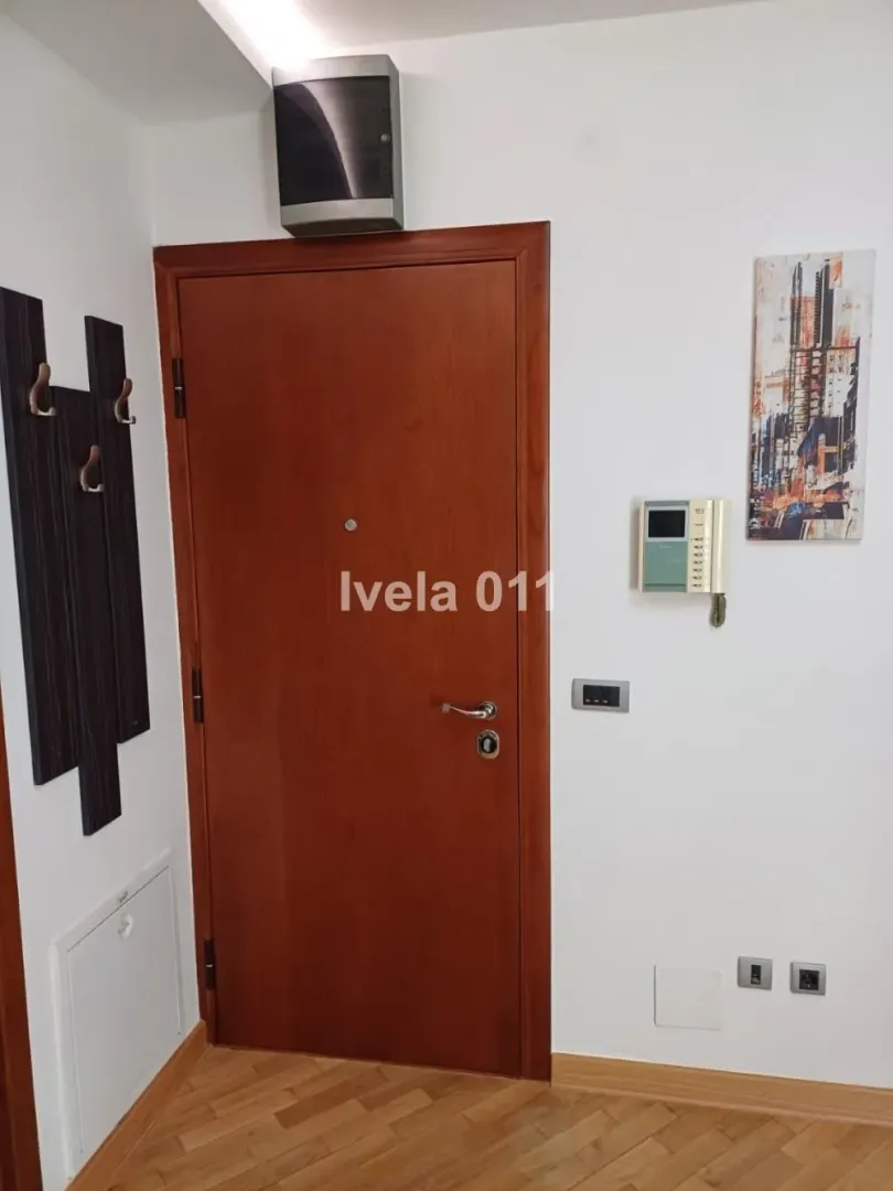 Rent, one bedroom apartment, 37m², Kalenić Pijaca, Vračar Sve Podlokacije