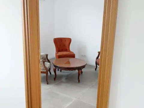 Izdavanje, poslovni prostor, 120m², Centar, Podgorica - image 6