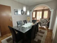 Prodaja, kuća, 300m², Centar, Podgorica - image 6