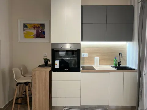 Izdavanje, garsonjera, 35m², Budva, Crna Gora - image 8