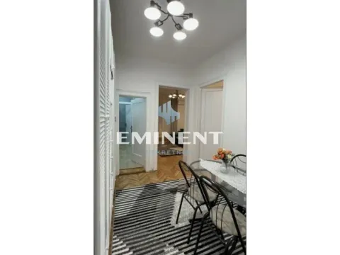 Izdavanje, dvosoban stan, 50m², Kalenić Pijaca, Vračar Sve Podlokacije - image 4