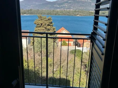 Sale, three bedroom apartment, 96m², Đuraševići, Tivat - image 9