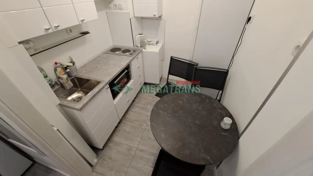 Izdavanje, dvosoban stan, 42m², Liman 2, Novi Sad Sve Podlokacije