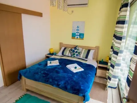 Prodaja, kuća, 218m², Tivat, Crna Gora - image 3