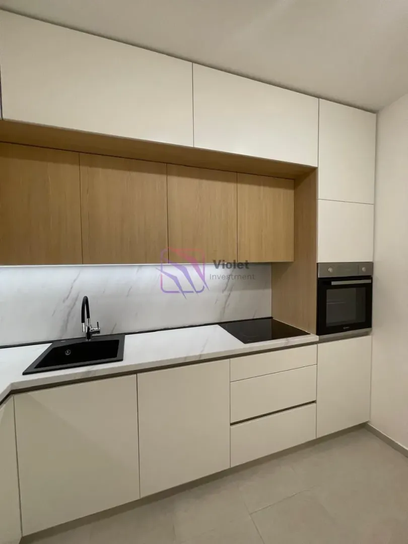 Izdavanje, jednosoban stan, 54m², Master Kvart, Podgorica